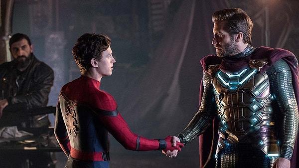 Ayrıca Disney ve Sony arasındaki anlaşmazlık nedeniyle Örümcek Adam'ın bu evrende belki de son kez yer aldığı bir film oldu.