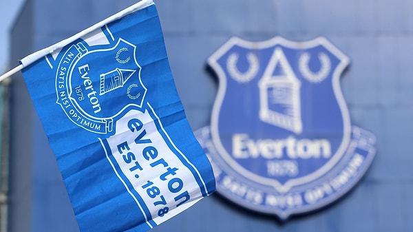 İngiltere Premier Lig ekiplerinden Everton, finansal sürdürülebilirlik kurallarını ihlal ettiği gerekçesiyle 10 puan silme cezası aldı.