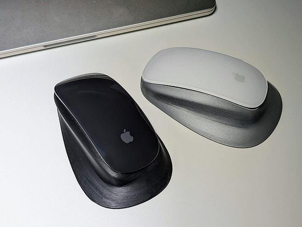 Ivan, mevcut 3D modelleri ile Magic Mouse'un ergonomik sorunlarını çözmekle beraber, Apple'ın tasarımını tamamen "hackleyerek" şarj sorununu da çözdü ve  bir USB-C portu ekledi.