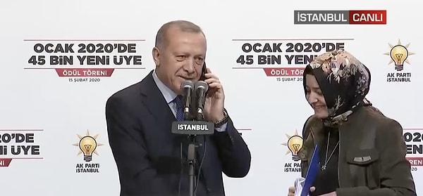 Toplantıda sahneye çıkan Erdoğan, rastgele bir üyeyi telefon ile aramak istedi.