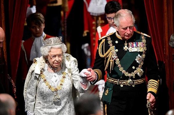 Kraliçe Elizabeth'in tüm dünyayı şaşırtan ölümünün ardından eski Prens Charles, tahta geçti ve İngiltere'nin yeni kralı oldu.