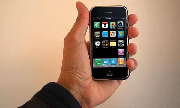 12. iPhone'un ilk çıktığı zamanlardaki görüntüsünü hatırlıyor musun?