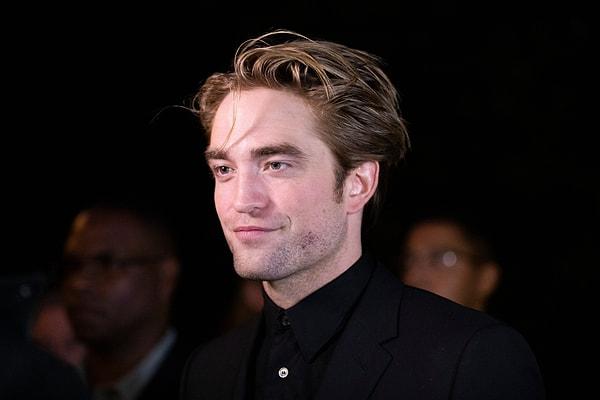 Filmin başrolü oyuncusu Robert Pattinson'ın hikayenin merkezinde yer alacak bir seri katile hayat vermesi planlanırken projeyle ilgili üzücü bir haber geldi.