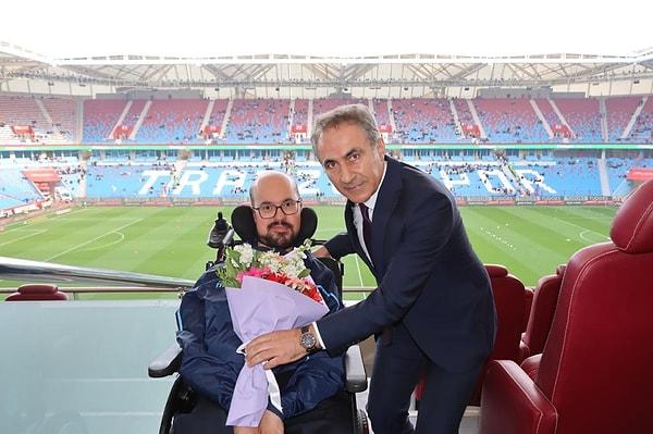 3 Aralık Dünya Engelliler Günü sebebiyle Trabzonspor yönetiminin kendisini takımla birlikte sahaya çıkarmak istediğini söyleyen Emre Vural, bu organizasyonun iptal edildiğini anlattı.