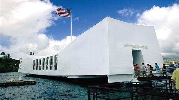 6. Pearl Harbor Saldırısı gerçekleşti. (7 Aralık 1941)