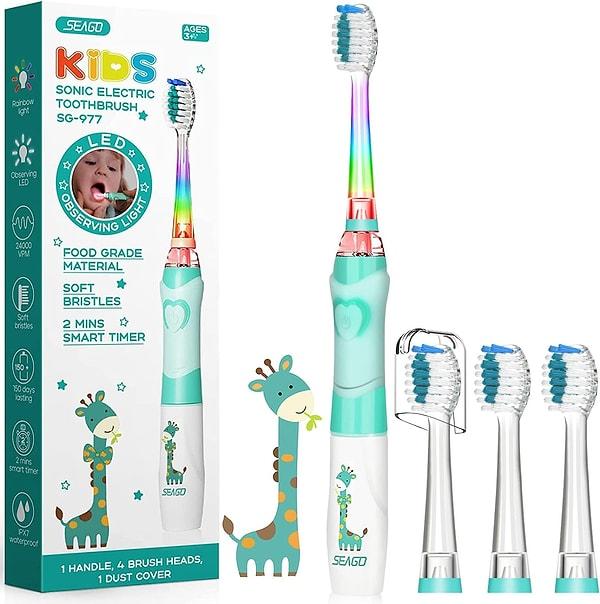8. Çocuğunuzun iki dakika boyunca dişlerini fırçalamasını sağlayan zamanlayıcılı, çok tatlı tasarıma sahip bir elektrikli diş fırçası.