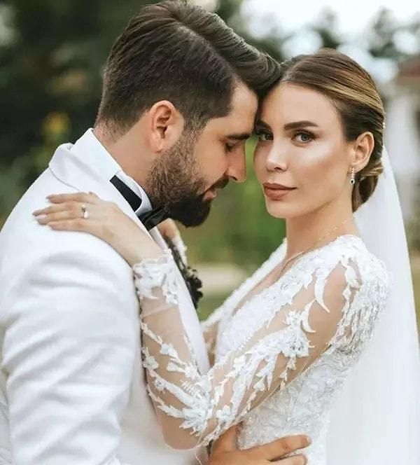 Sosyal medyada paylaştığı videolarla yakından tanıdığımız Bilal Hancı ve Esin Çepni 2021'in Temmuz ayında Trabzon'da nikah masasına oturmuştu.