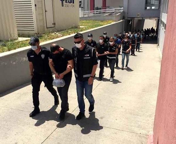 Yapılan çalışmalarda baskı ve tehdit ile çok sayıda senet, araç, taşınmaz devri gerçekleştirdikleri tespit edilen 8 şüpheliye yönelik İstanbul ve Ağrı’da operasyon düzenlendi.