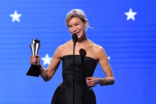 2024 Eleştirmenlerin Seçimi Ödülleri sinema dünyasında yılın en iyi filmlerini ve performanslarını öne çıkararak Oscar adaylıklarının duyurulmasından kısa bir süre önce, ödül sezonunun öne çıkanlarını bir araya getirdi.