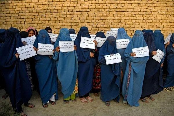 Birleşmiş Milletler (BM), Afganistan'da Taliban yönetimi ve bölgede yaşayan kadınlar ile ilgili rapor hazırladı. Taliban, cinsel tacizden kurtulan kadınları korumak için hapse gönderiyor.