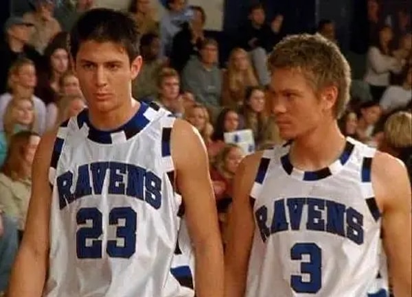 7. James Lafferty ve Chad Michael Murray (2003)