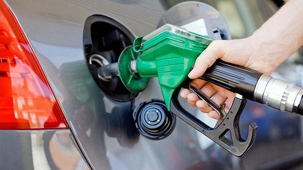 Foreks Haber'in aldığı bilgiye göre, yarından geçerli olmak üzere benzin grubunda 1,49 TL fiyat artışı bekleniyor.