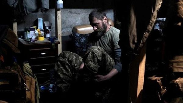 Ukrayna işgali devam ederken Rus askerlerin tek kaygısı bu değil. Rus ordu komutanları ve Moskova yönetimi savaş operasyonları sırasında kendi askerlerini ihmal ediyor.