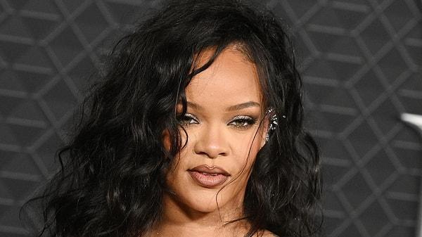 Stüdyonun yolunu unutan Rihanna, uzun bir süredir kendini ailesine ve kurduğu markalara adamış durumda.