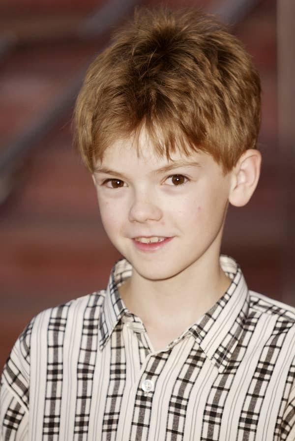 15. Çocukluğumuzun aktörü Thomas Brodie-Sangster.