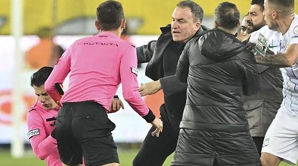 Ümit Özat, penaltı tartışmalarının yaşandığı pozisyonu Faruk Koca ile Halil Umut Meler arasında yaşananlara benzetti.