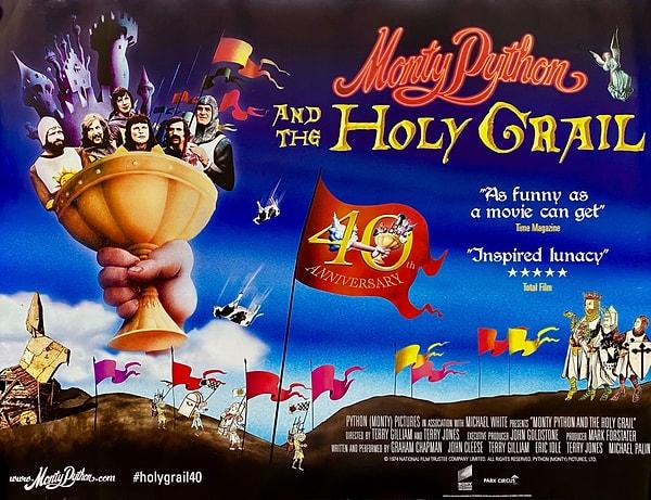 8. Eğer hayatım boyunca sadece bir tane komedi filmi izleyebilseydim, seçimim "Monty Python and the Holy Grail" (Monty Python ve Kutsal Kase) olurdu. 1975 yapımı bu İngiliz komedi filmi, Monty Python komedi grubunun üyeleri tarafından yazılmış ve yönetilmiştir.