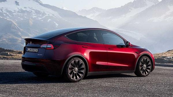 Tesla'nın Çin'de üretmesi beklenen bu modelin seri üretimine yıl ortasında başlanabilir.