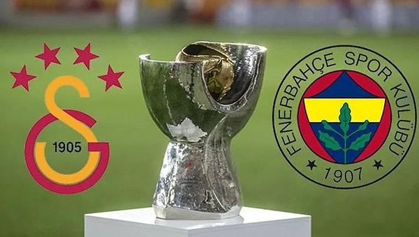 Fenerbahçe ve Galatasaray Süper Lig'deki ezeli rekabetlerini Süper Kupa Finali'nde de göstereceklerdi.
