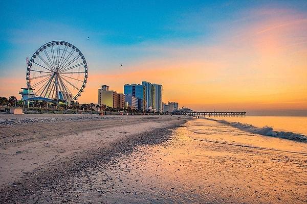"Myrtle Beach, famous for its beach, is not as impressive as depicted in TV shows and movies. Plus, it's crowded; enjoying the view becomes challenging."