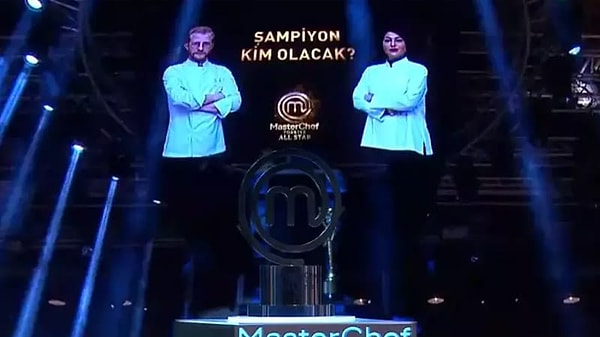 6 aydır kıyasıya mücadelenin sürdüğü MasterChef All Star'ın büyük finalinde Tahsin ve Esra'nın karşılaşmasını izledik.