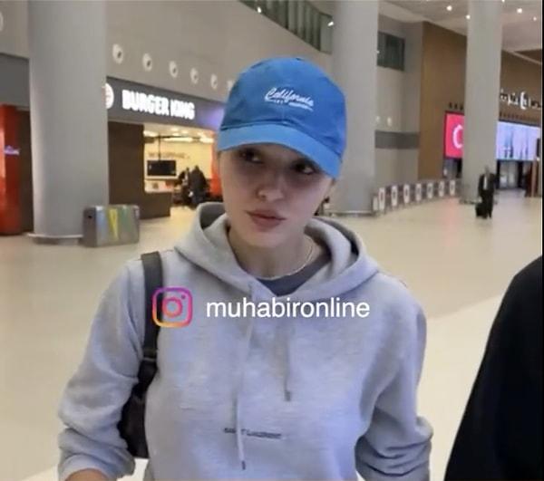 Tatil dönüşü havalimanında Muhabir Online'ın kameralarına takılan Erçel ve Sabancı'nın gerginliği ise dikkatlerden kaçmadı.
