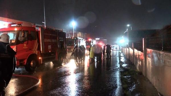 İstanbul Hadımköy Yassıören Mahallesi'nde bulunan film platosunda saat 00.00 sıralarında yangın çıktı.