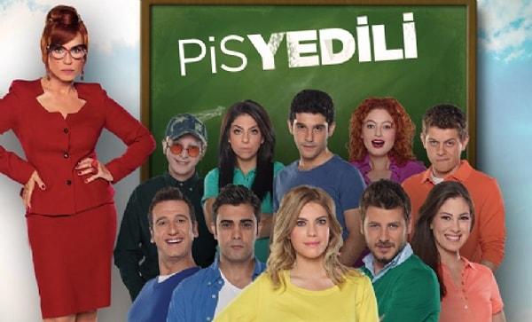 2011 yılında yayın hayatına başlayan gençlik komedi dizisi olan Pis Yedili, orijinal karakterleriyle çok sevilen bir yapımdı.
