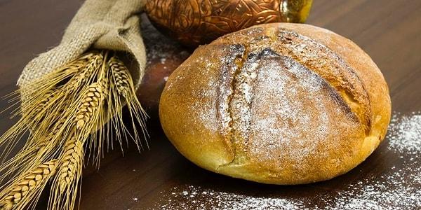 Ankara'da gramajın düşmesiyle yapılan fiyat artışı, Bursa'da önce simit ardından ekmek fiyatlarında artışlar 250 gram ekmek 10 liraya çıkmıştı.