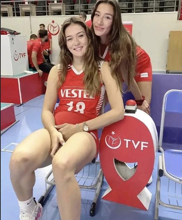 Zehra Güneş ve Hande Baladın sadece Türk voleybolu değil, dünya voleybolu için oldukça değerli iki sporcu.