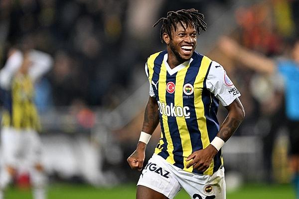 Fenerbahçe taraftarının gözdesi Fred bu kez futboldaki yüksek performansıyla değil, bambaşka bir konuyla gündeme geldi.