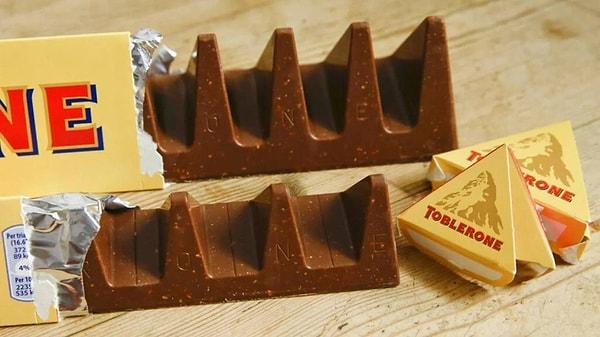 Kent Gıda, İsviçre’den ithal edip Türkiye’de sattığı ‘Toblerone sütlü 100 gram’ ürününü imha etmek üzere geri çağırma kararını Kamuoyu Aydınlatma Platformu’na (KAP) bildirdi.