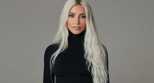 En son yaptığı ofis turuyla 'İş yeri mi yoksa malikane mi?' diye uzun uzun düşüncelere daldıran Kardashian, TikTok'ta viral olumuştu.