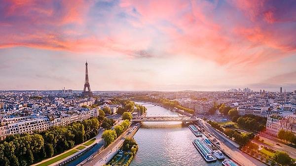 2024'te ziyaret edilmesi gereken yerler listesinde Fransa'nın başkenti Paris, her zamanki gibi yerini alıyor.