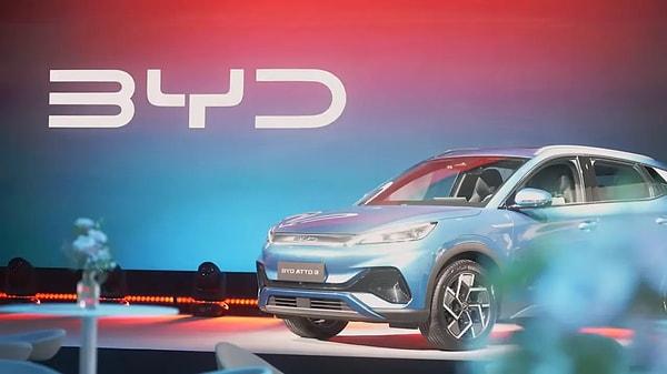 Geçtiğimiz yıl ülkemizde resmi olarak faaliyet göstermeye başlayan Çinli elektrikli otomobil üreticisi BYD, yeni bir modelini daha Türkiye'de satışa sunmaya hazırlanıyor.