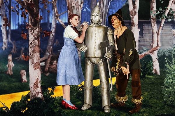 8. The Wizard of Oz (1939)