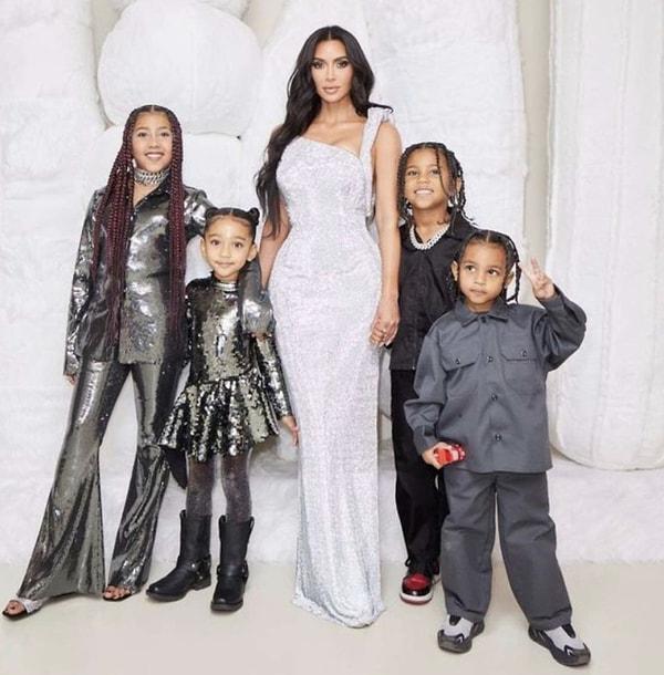 Kardashianların reality şovlarının ana konusu aileleri ve aile üyeleri arasındaki anlaşmazlıklar bildiğimiz gibi.