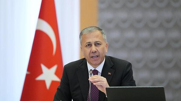 İçişleri Bakanı Ali Yerlikaya, 9 işçiye ulaşılamadığını ve 400 personelle arama kurtarma çalışması yapıldığını açıkladı.