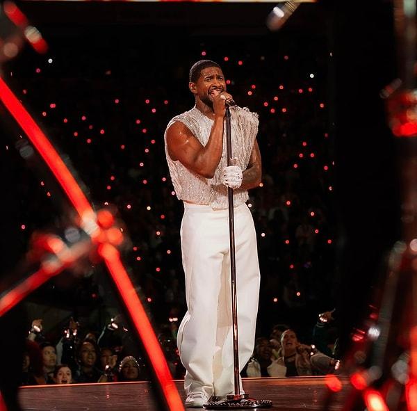 Usher'ın oyunculuğa geri dönüp dizide yer alma ihtimali var ancak bu henüz doğrulanmadı. Beyazperdedeki çalışmaları arasında Moesha'da tekrar eden bir rol ve In The Mix ve Light It Up gibi başroller yer alıyor.