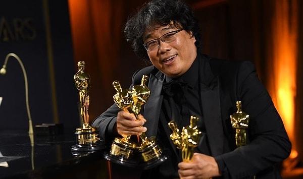 Parazit; 'En İyi Film', 'En İyi Yönetmen', 'En İyi Uluslarararası Film' ve 'En İyi Özgün Senaryo' kategorilerinde dört Oscar ödülüne layık görüldü.