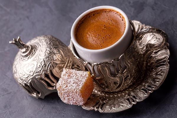 4. Türk kahvesini sever misin?