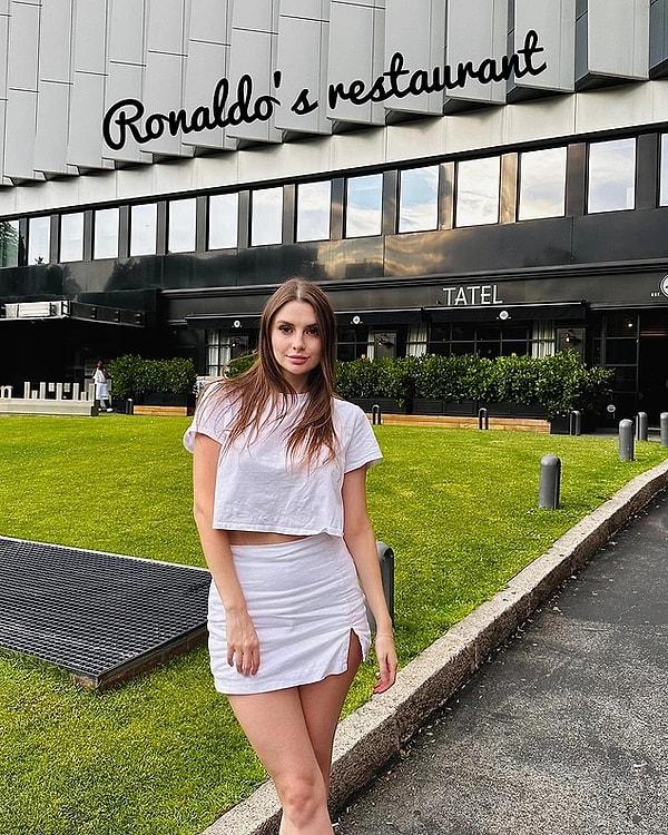 22. Arda Güler hakkında yaptığı paylaşımla dikkatleri üzerine çeken Rus model Svetlana Alekseeva, bu kez umduğunu bulamadı. Arda Güler'i izlemek için Santiago Bernabeu'ya giden Svetlana Alekseeva'nın paylaşımı sosyal medyada viral oldu.