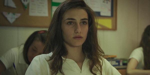 2017 yılında piyasaya sürüldükten sonra Netflix'te yayınlanmaya başlayan korku filmi 'Veronica', uzun bir aradan sonra tekrardan gündem oldu.