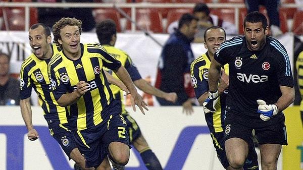 Fenerbahçe, şampiyonlar ligindeki en başarılı sezonunu 2007-2008 sezonunda geçirdi. Grubundan çıkmayı başaran Fenerbahçe'nin bir üst turdaki rakibi İspanyolların güçlü temsilcisi Sevilla oldu.