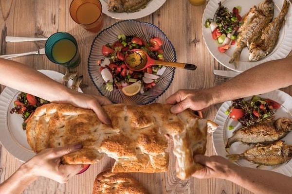 Üye'nin bahsettiği araştırmada; Ramazan ayından 2 gün önce, Ramazan'ın 14'üncü gününde ve 29'uncu gününde kan örnekleri alındı.