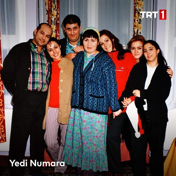 2000-2003 yılları arasında TRT 1 ekranlarında yayınlanan 7 Numara, Türk televizyonlarına damga vurmuş bir dizi.