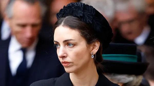 Prens William ve Kate Middleton'ın evliliğine yıldırım gibi düşen ismin ise Lady Rose Hanbury olduğu iddia ediliyor.