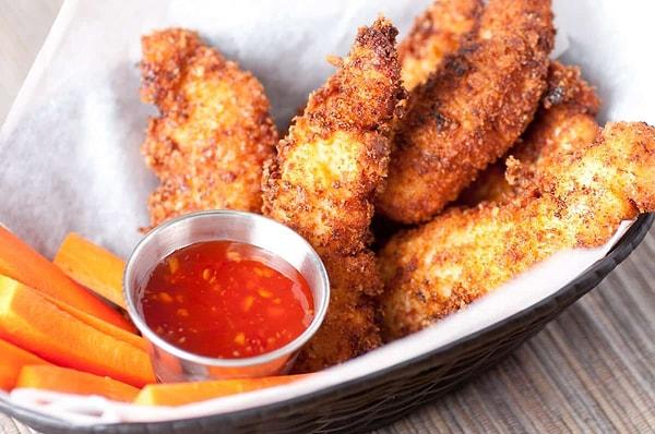 Senin iftar için yapman gereken tarif İçim Chili Labneli Chicken Finger!