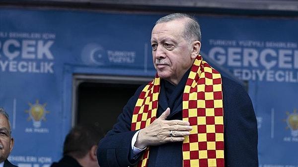 Cumhurbaşkanı Recep Tayyip Erdoğan, AK Parti'nin Kayseri mitinginde emekli promosyonlarına ilişkin açıklamalarda bulundu.