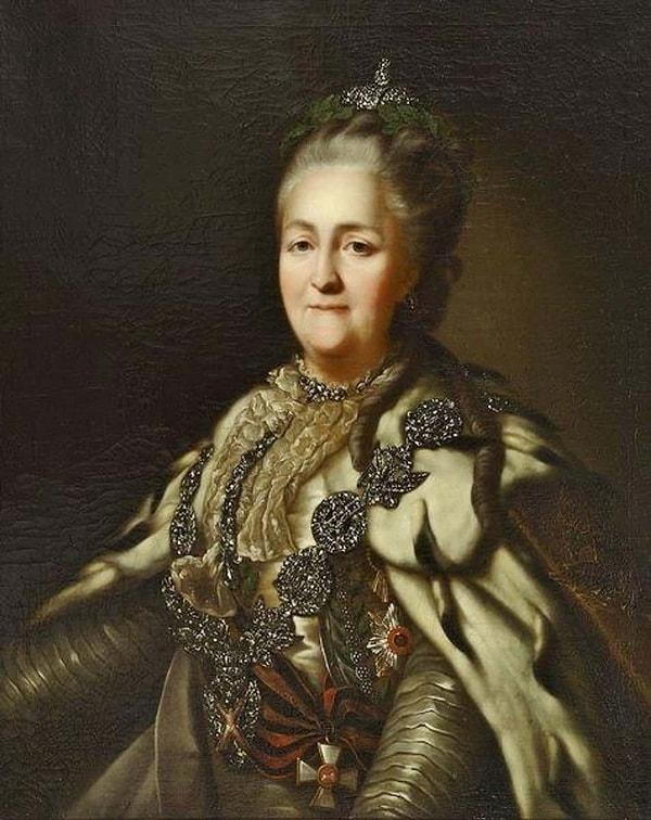 11. Büyük Catherine, Rusya'ya ilk geldiğinde onun bir Alman prensesi olduğunu bile kimse bilmiyordu.